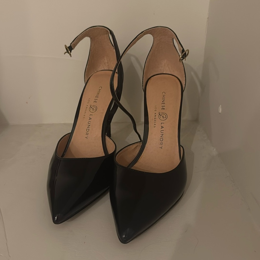 Chinese laundry black stiletto heels. Heel height 4”. Never worn.